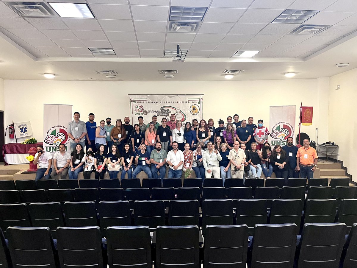 yahirmoreno17's tweet photo. #16 Convención Nacional de Líderes Sordos realizada en Cd. Juárez, Chihuahua en compañía del equipo de la Comunidad Sorda de Hermosillo y líderes Sordos de distintos Estados de México. 
Agradezco al @leonricardo78, Pdte. de @UNSMexico por la oportunidad.
#PorUnSonoraInclusivo🤟🏽 https://t.co/BX2PKSTP5Q