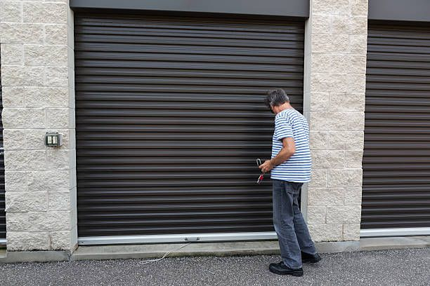 LockBox_Storage's tweet image. Our highly secure self storage units have drive-up access and are available in different sizes. Head over to our website to rent one in Iowa or Nebraska. bit.ly/2NDaaGe