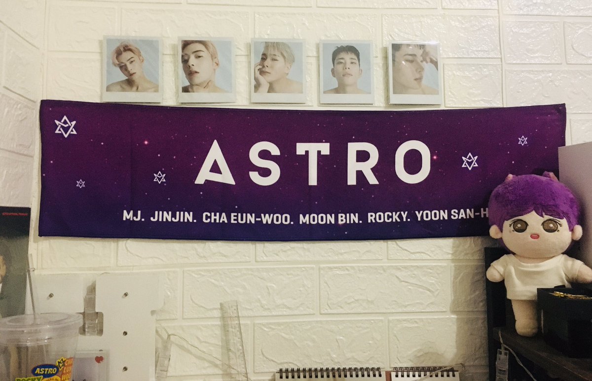 hmduplito's tweet photo. Thank you so much!! @ArohaFinds 
feeling ko swerte ako ngayon huhuhu ito talaga yung gusto ko MJ and eunwoo pola 🥰🥰🥰🥰🥰
Finally may slogan na ako!! https://t.co/LfJPxm6ong