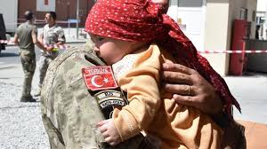 dnmdnm135's tweet photo. #ZaxodaKatliamVar TSK'nın tarihinde katliam matliam yoktur Türk ordusu en şerefli ordudur TSK çocuk katletmez iftira atmayın.....  fotolara bakın iyi bakın. Gök girsin kızıl çıksın yaşasın Türk milleti yaşasınnnnnnnn!!!!!!!!! NE MUTLU TÜRKİM DİYENE https://t.co/wLm3PKwaLq