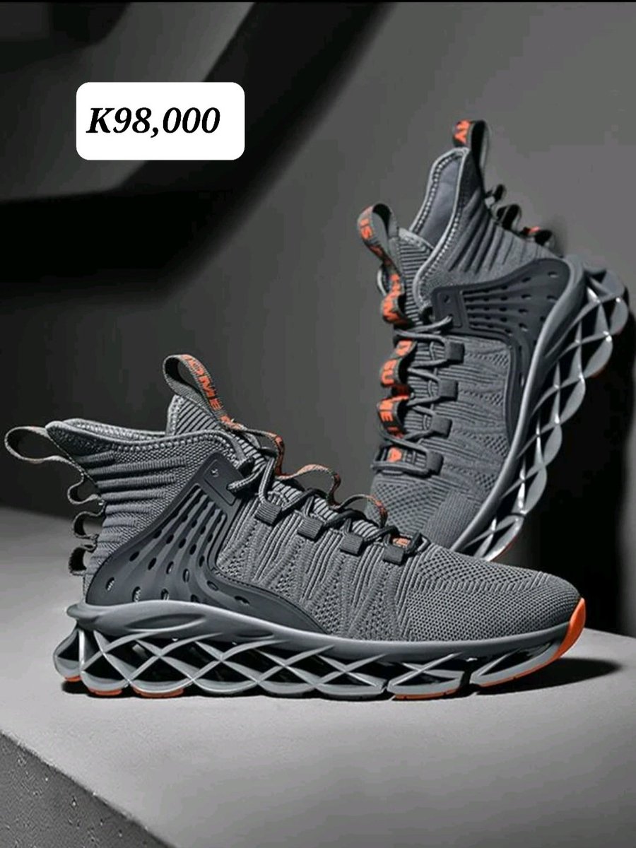 ThreadHuntersMw's tweet image. Best know we have you covered on the kicks too...