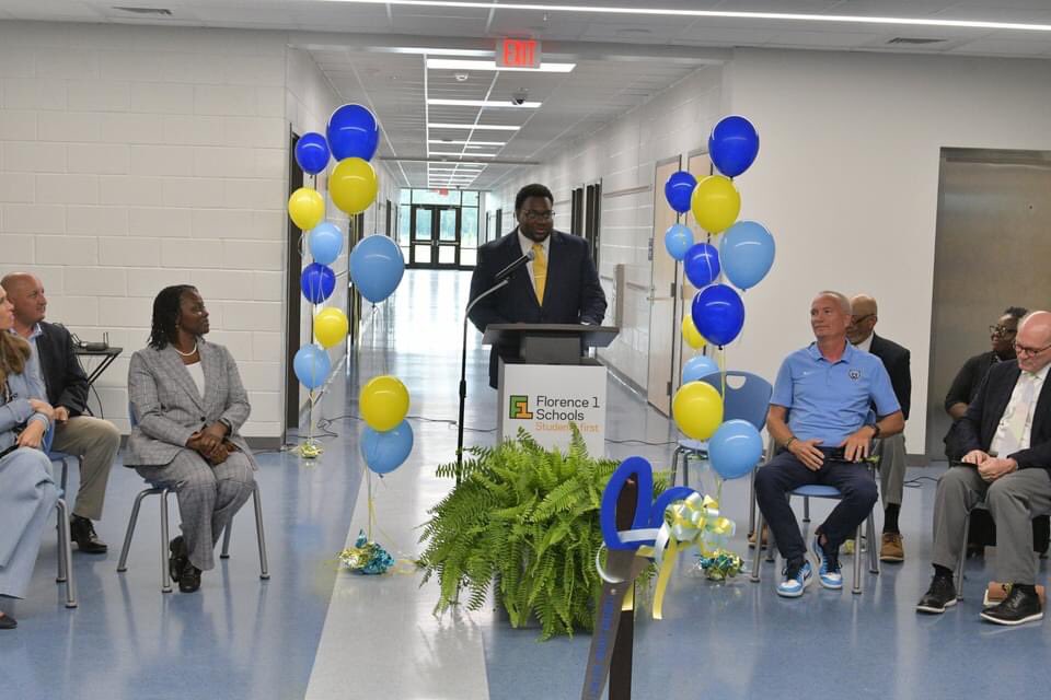 Flo1Schools's tweet photo. We enjoyed celebrating with the community yesterday at the Ribbon Cutting for the new Southside Middle School! #SouthsideCubs #F1SBuilds https://t.co/i9ZTwYyY7m