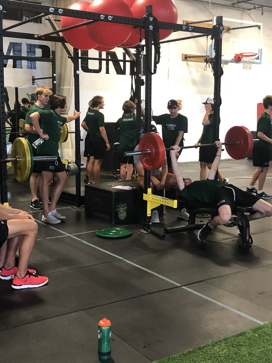 JoelHouseman's tweet photo. @Level10Regina putting our Male U16 Top 33 players through Fitness testing today @hockeysask https://t.co/AnJtRvcMIZ