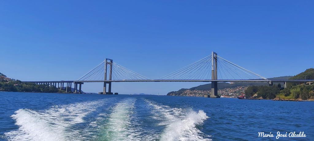 ALCALDEJOS's tweet image. Hoy hemos tenido un día perfecto ☀️👍 para disfrutar de nuestra querida #RíaDeVigo 
#BoasNoites para todos y muy buen Fin de Semana larrrrgo 🥂
Disfrutar del descanso 
A #PonteDeRande 
@SESEIXA @GaliciaMaxica @RedmeteoP @MeteoGalicia @OTempoTVG @turisriasbaixas @Vigo__e @loroma61