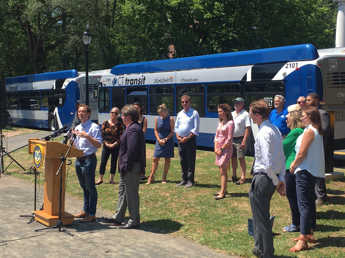 Had a great day in #NewHaven celebrating CT’s newly passed #CleanAirAct. Grateful to @rolandlemar @WillHaskellCT @SenatorCohenCT @ChristinePalm36 @GovNedLamont @CTDEEPNews @CTDOTOfficial @KRDemCT @MayorElicker for your leadership! @OperationFuel
