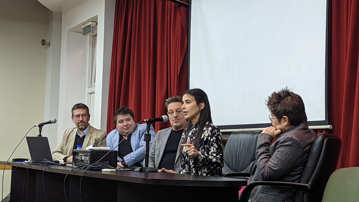 Hoy participé, junto a representantes de EBTs nano, en el cierre del Workshop Fronteras en Nanobiotecnologia III, en el que pudimos debatir acerca de las potencialidades y desafíos del sector.
