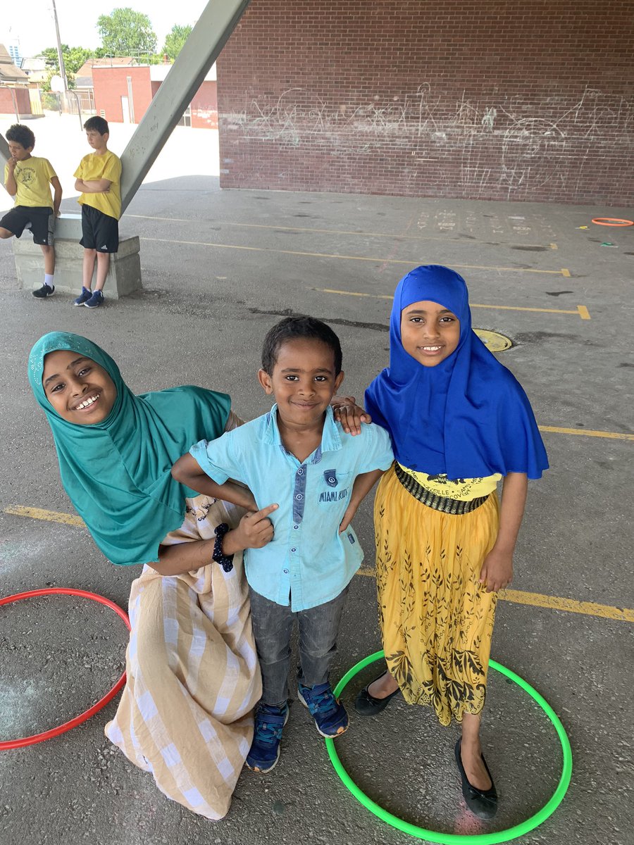 Ms. Moore tweet media