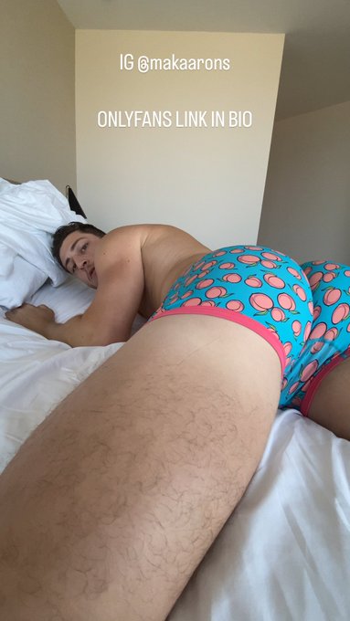 Retweet if you want this video😈..  WHOEVER DONATES $1 or more to the fundraiser in my bio gets a treat