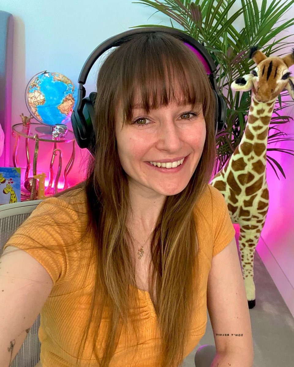 Guys, how good does @freyz look in our headset? 🥺 