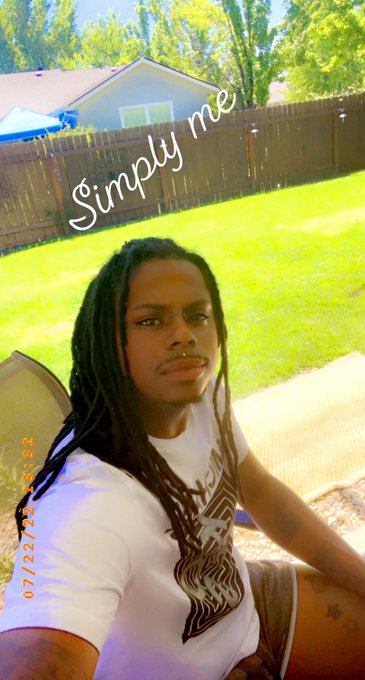 Enjoying the hot 🌞 https://t.co/I1o9xIZNeH