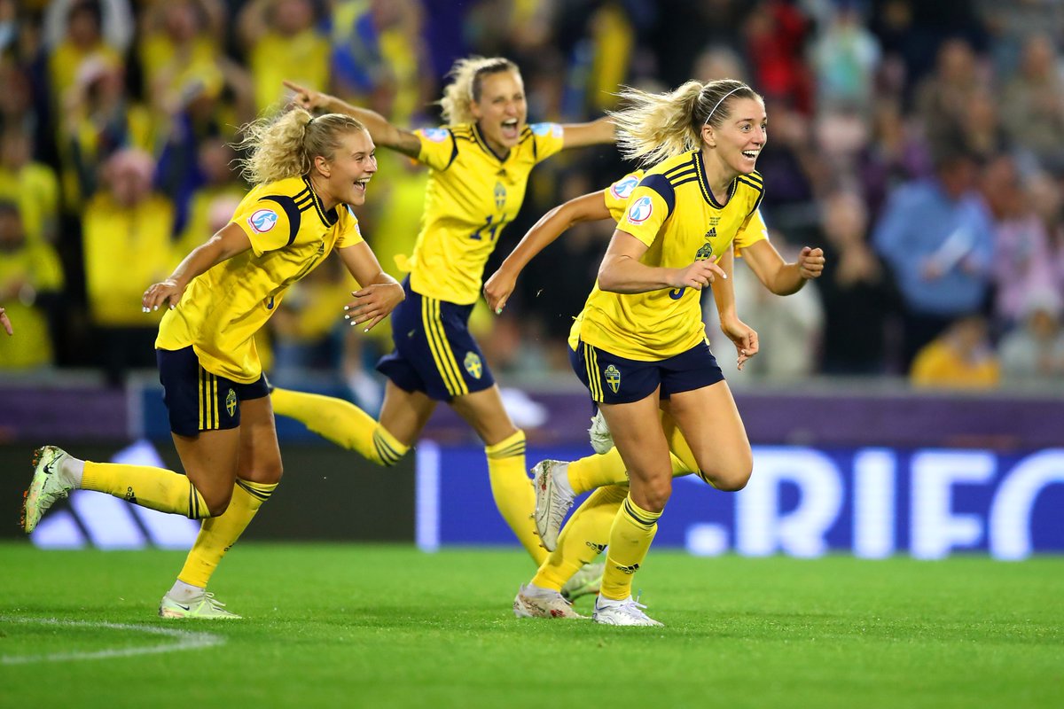 svenskfotboll's tweet photo. Fotboll ⚽️❤️

#WEURO2022 https://t.co/68m1vXuX1L