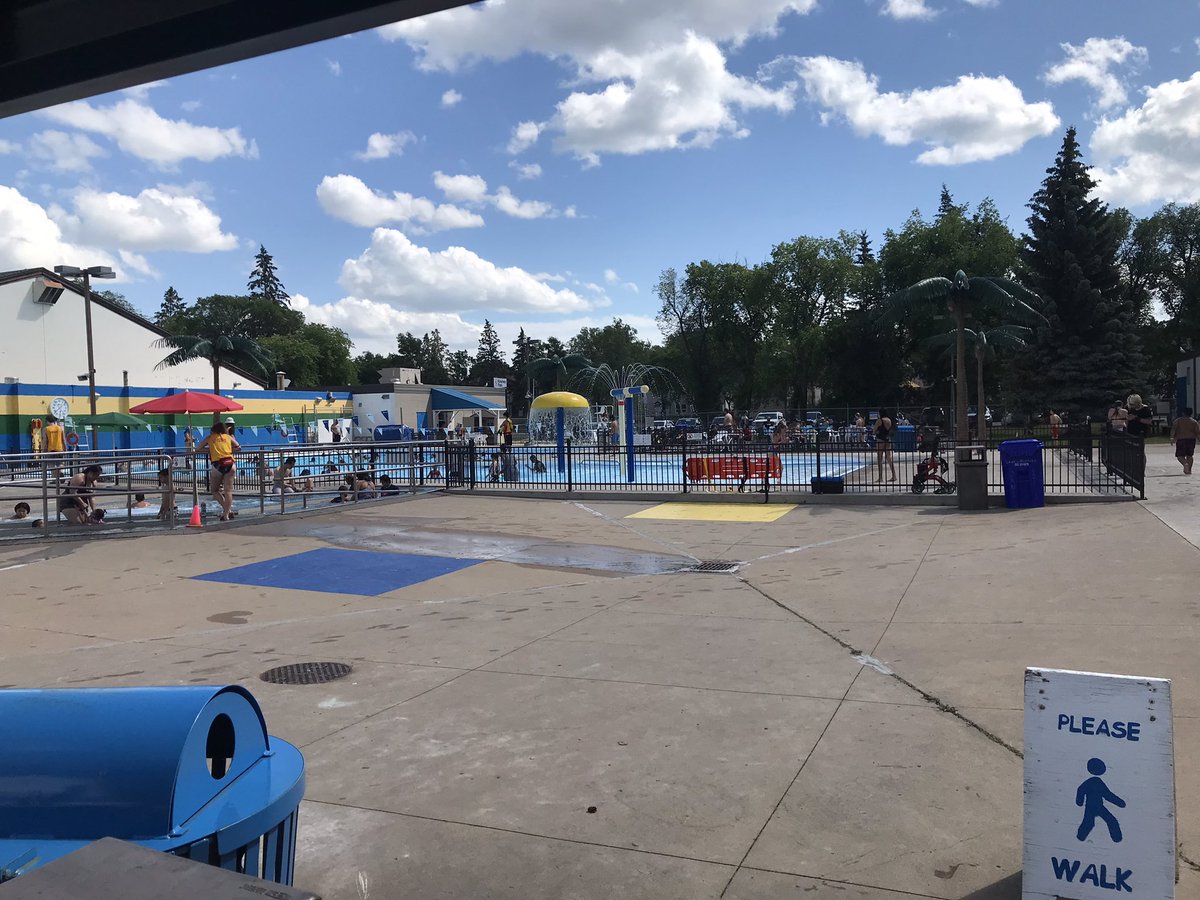 PAPSCPU's tweet photo. Thanks @pah2opark @cityof_pa for the invite to speak about safety around our river and storm ponds in the city! @PAPOLICEca #watersafety  #nationaldrowningpreventionweek #summertime https://t.co/UjsGanjnmq