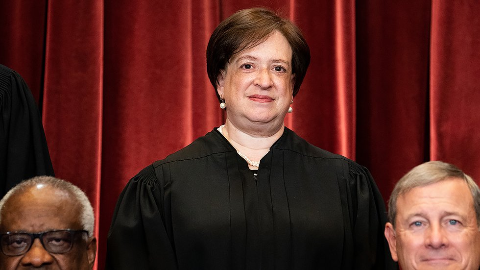 thehill's tweet image. Kagan warns that Supreme Court legitimacy at risk if it strays too far from public sentiment trib.al/lCzELM0