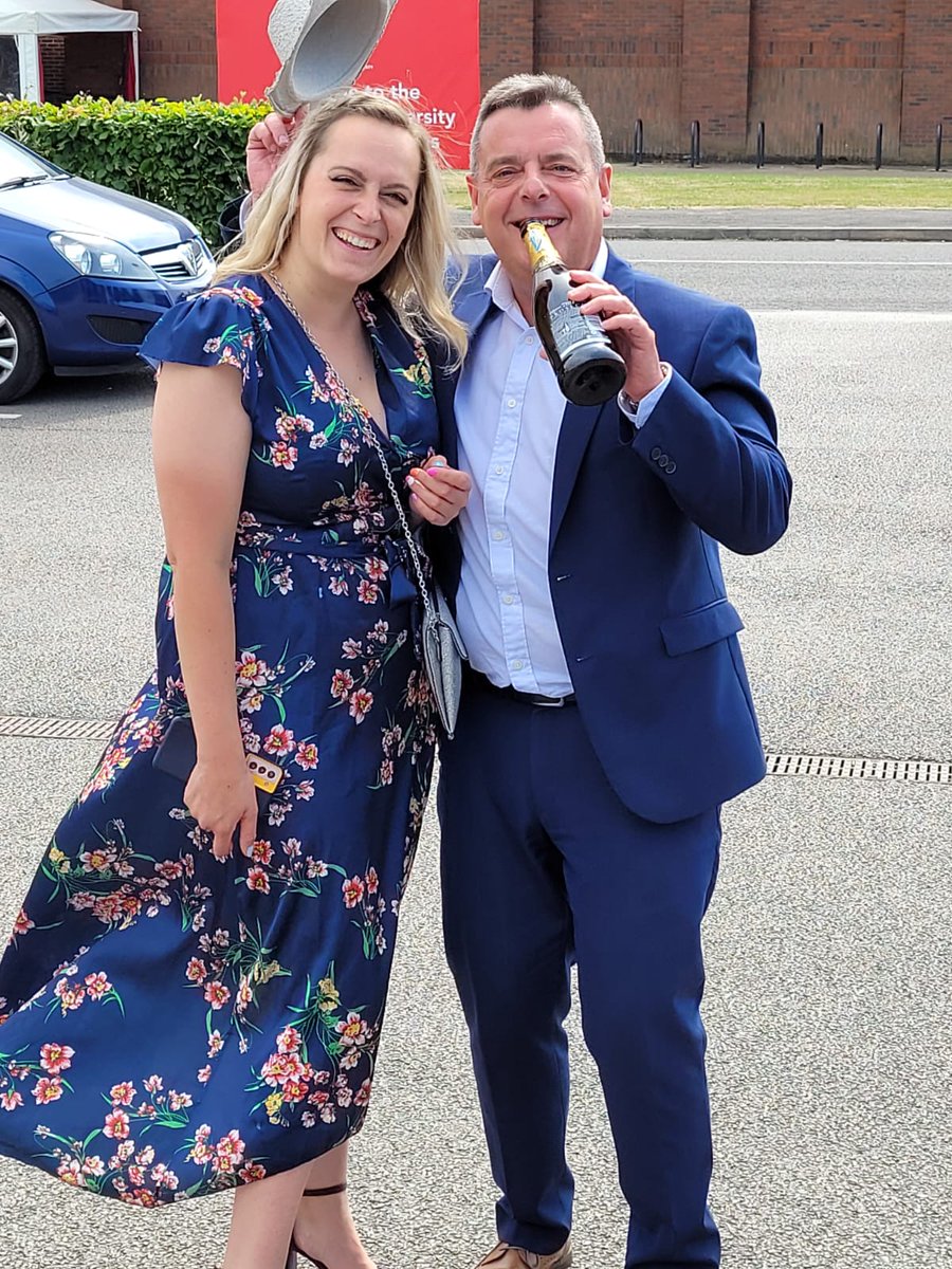 Amy Knapper tweet media