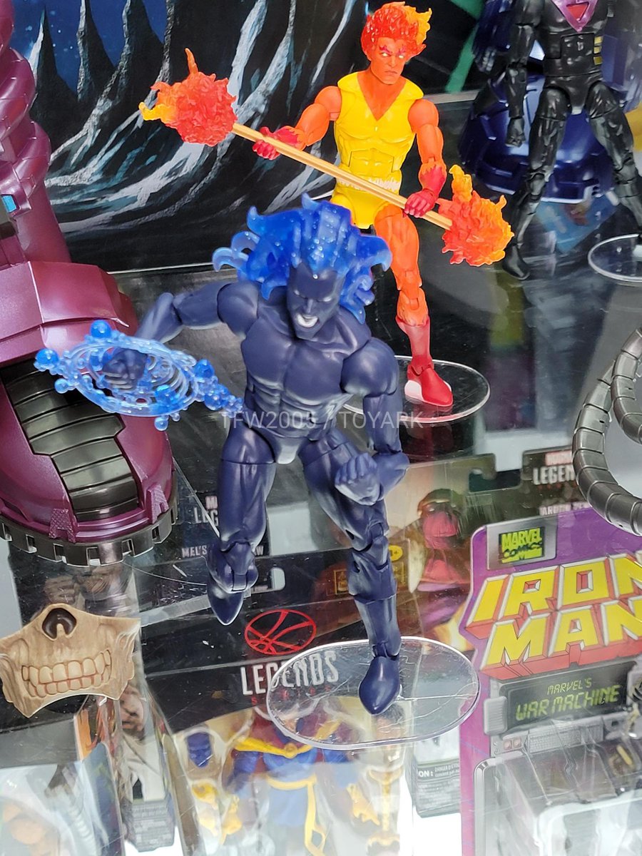 MarvelLegendsHQ's tweet photo. The Fallen One &amp; Terrax (Heralds of Galactus 2-Pack)

📸: @Toyark 

#Marvel #MarvelLegends #TheFallenOne #Terrax #ActionFigure #ActionFigures https://t.co/cjUp7zLBP5