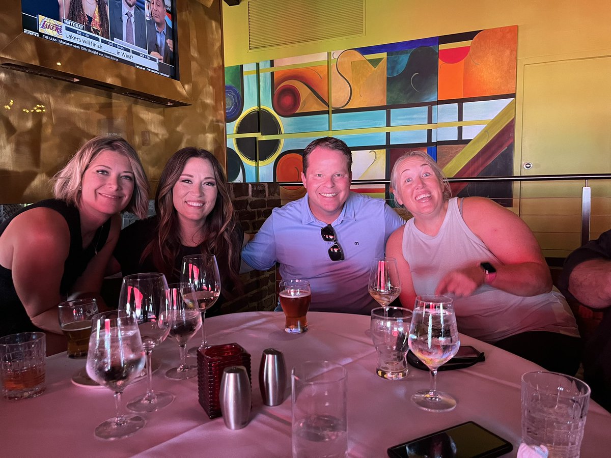 Linda Roberts tweet media