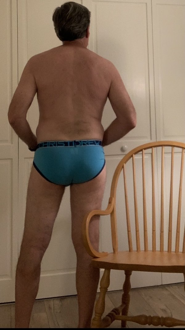 Bedford021Alex's tweet photo. Blue Friday… https://t.co/ydxPEc7LnZ