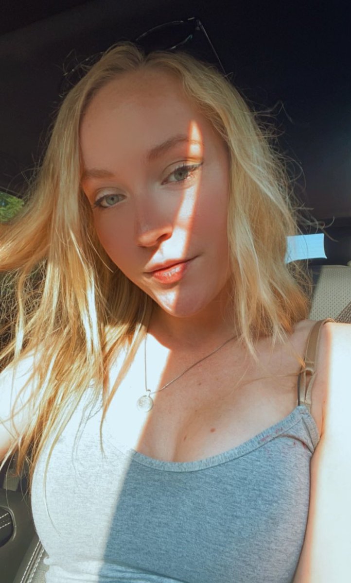 KatieBug ◡̈ tweet media