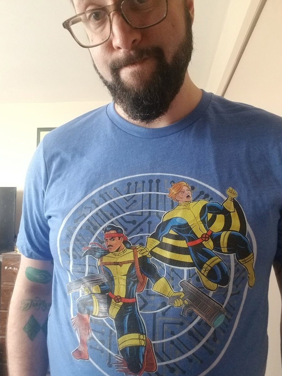 joebotics's tweet image. Stumbled upon this dope X-Men shirt with Forge and Banshee together for...some rando reason 
#xmen
