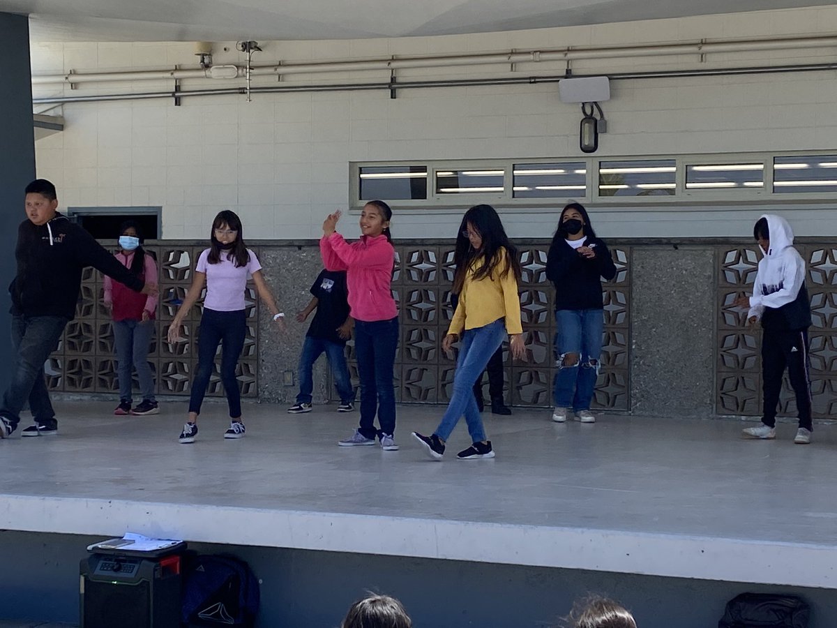 _msofer's tweet photo. Our hip hop mindset classes performed their routines from the week. They did great!!!Our instructors have been great leaders for our students.#hiphopmindset https://t.co/O1PKio6Pkl