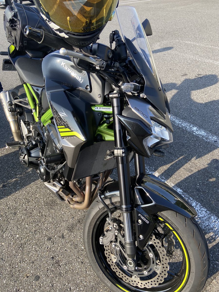 SHIN_Z900's tweet photo. 久しぶりのツーリングへ！
暑いわ~😵
#Z900 https://t.co/LEV0Kag1F9