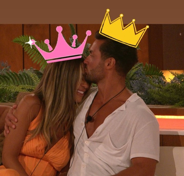 LadieBooky's tweet photo. Our King &amp; Queen of Love Island 2022
@LoveIsland 
#LoveIsland #loveisland2022 https://t.co/CthD5xno4c
