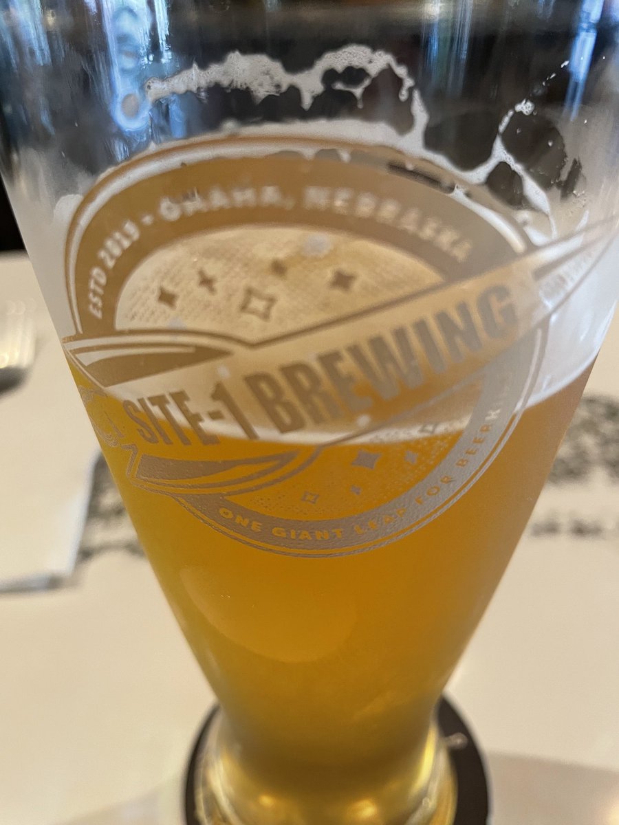 ⁦<a href="/USC1620/">Unsportsmanlike Conduct</a>⁩ #1BeerFriday Helles is Real  Helles lager, 5.1% ABV another winner from Site-1. Happy Friday! ⁦<a href="/Site1brewing/">Site-1 Brewing</a>⁩