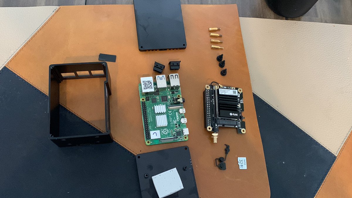 One of my <a href="/helium/">Helium🎈</a> nodes from <a href="/RAKwireless/">RAKwireless</a>, Low Pastel Donkey, stopped functioning about 4 months and I finally got it back in my hands to see that I could not connect to it via Bluetooth. Tearing it down was surprisingly difficult due to that spongy, sticky square at the bottom