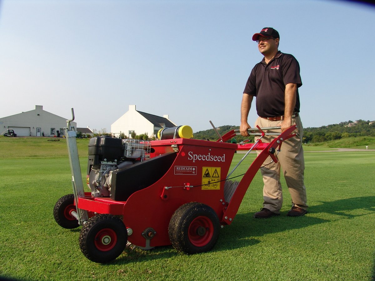 Redexim's tweet photo. The Winchester Country Club are cruising right along with the #Redexim #SpeedSeed Walk Behind. https://t.co/XuDAh8FhwX
