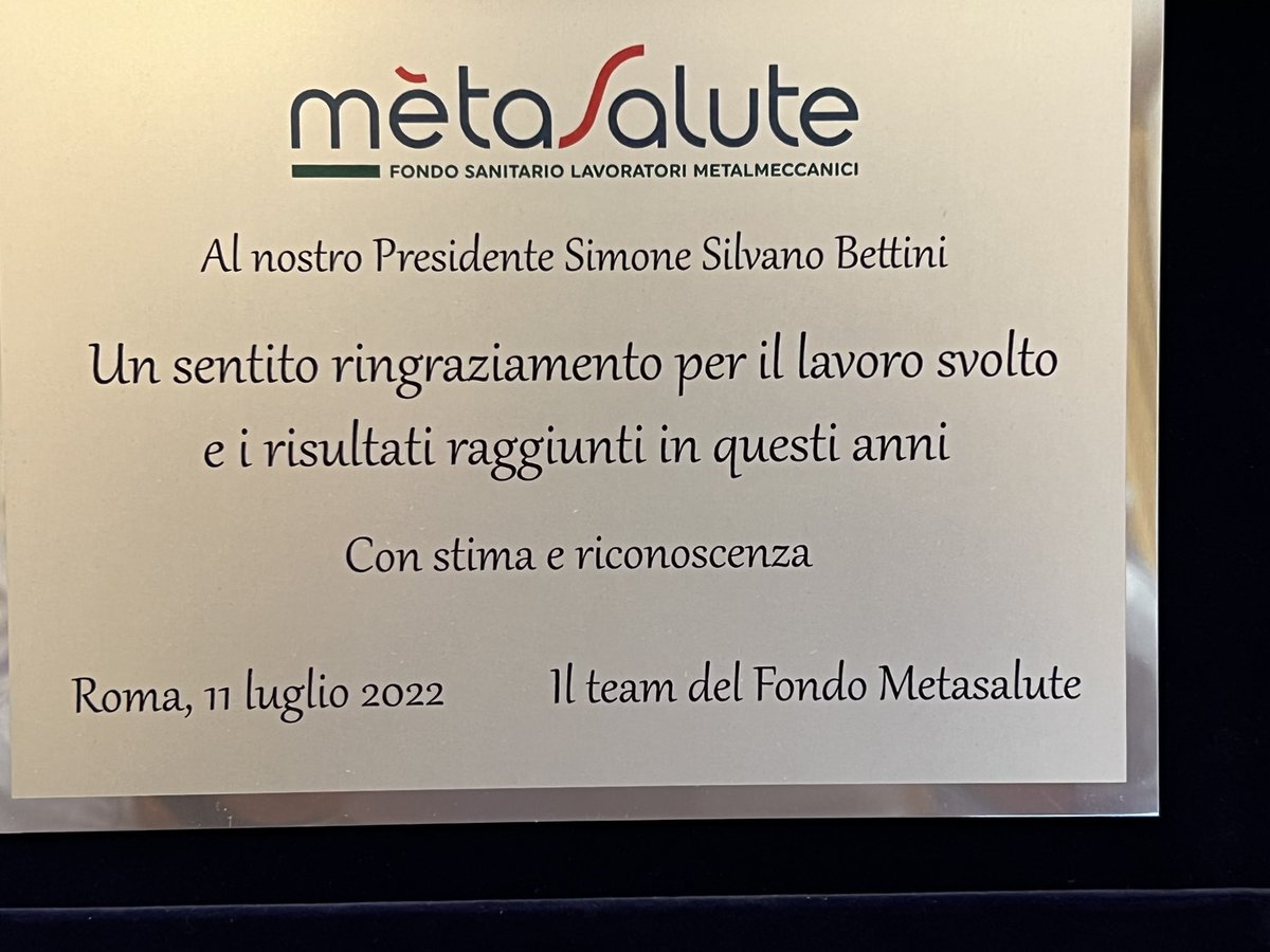 Simone1bettini's tweet photo. Da qualche giorno ho concluso la bella esperienza da Pres. del Fondo di previdenza sanitaria di Metasalute.
Lavorare per tre anni con una squadra così giovane e preparata, è stato un privilegio oltre che un onore. 
Un grazie di cuore a tutti voi per la strada percorsa insieme https://t.co/JgEwUUSgUJ