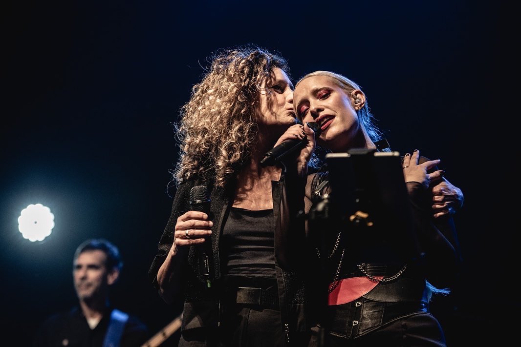 Con <a href="/anapecadora/">Ana Prada</a> abriendo el primer capítulo del ciclo “Una contigo” en <a href="/SalaZitarrosa/">Sala Zitarrosa</a> 🤍

Nos vemos en la segunda el viernes 12/8!!!