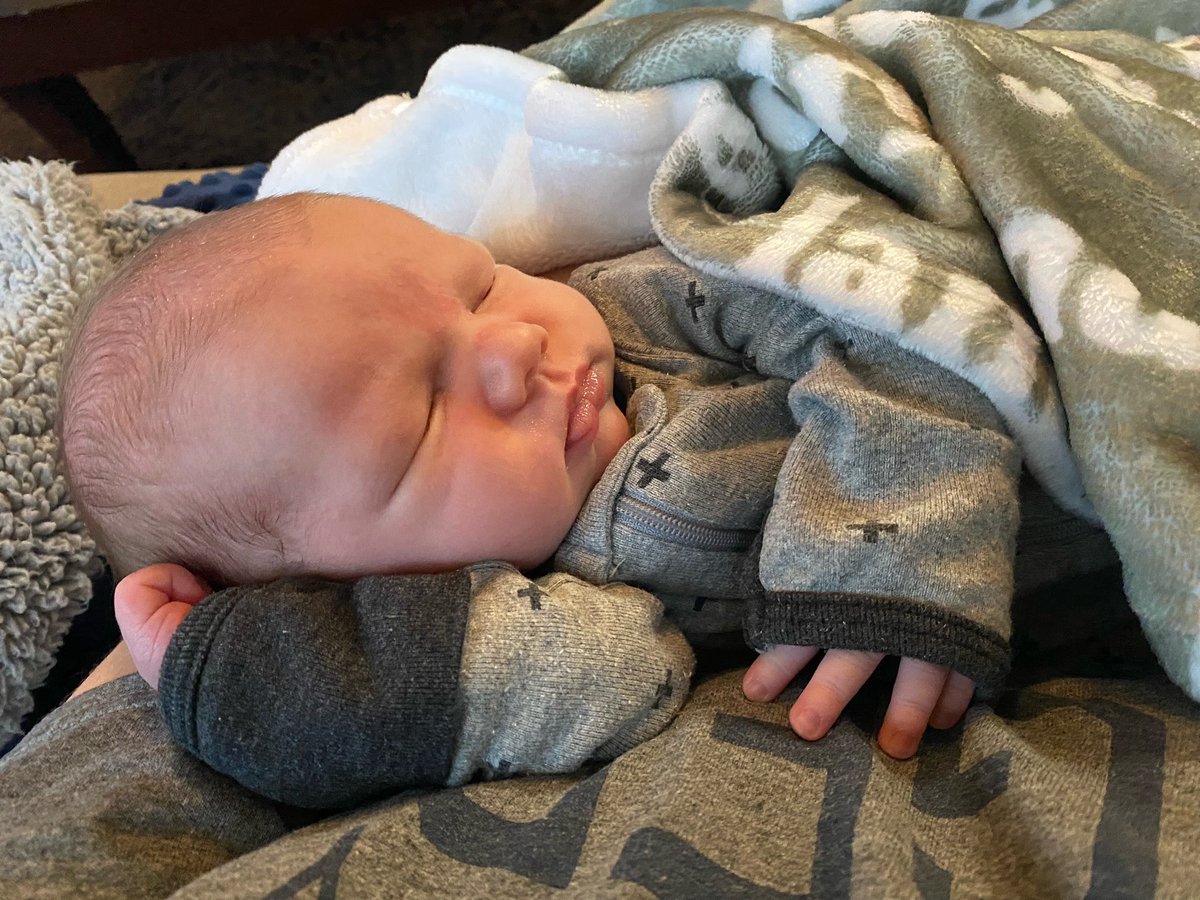 SuperMommy2_'s tweet photo. Where did time go @GorillaPattilla ?! Time for another nowβ¦.. totally kidding πππ
#LandryWilson #Almost7MonthsNow https://t.co/3HdfdkF0jf