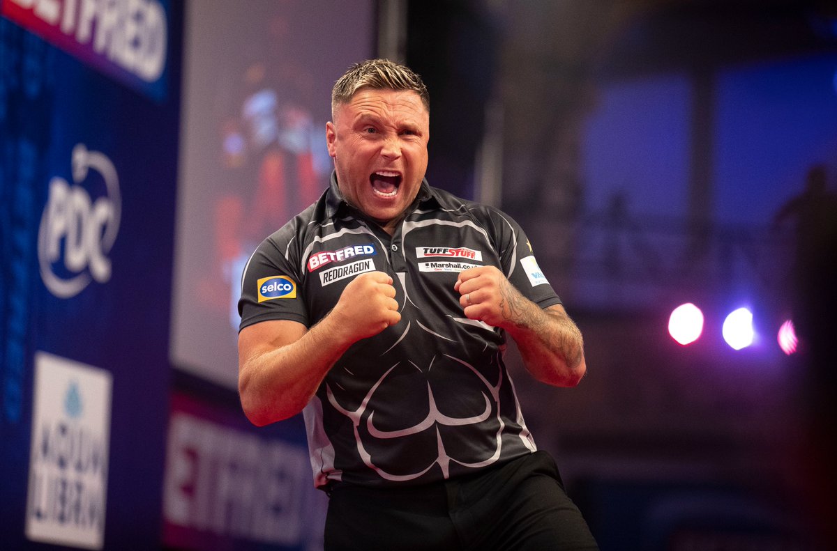 OfficialPDC's tweet photo. Back on top of the world... 🌎

Gerwyn Price is back as World Number 1️⃣ https://t.co/AL6IrWGOWQ