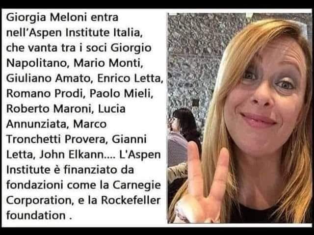 susi_r8400's tweet photo. #IoNonDimentico alle urne non votiamo questa signora…ha fatto una finta opposizione!! È nel sistema fino al collo!! #elezionianticipate #votero https://t.co/rUV0njN6Kg