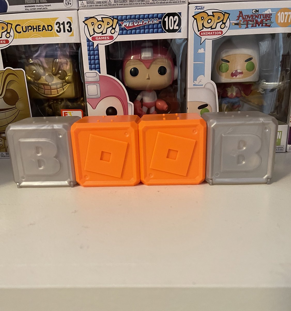 epithaha's tweet photo. What to do with roblox toy boxes https://t.co/GHARSY7745