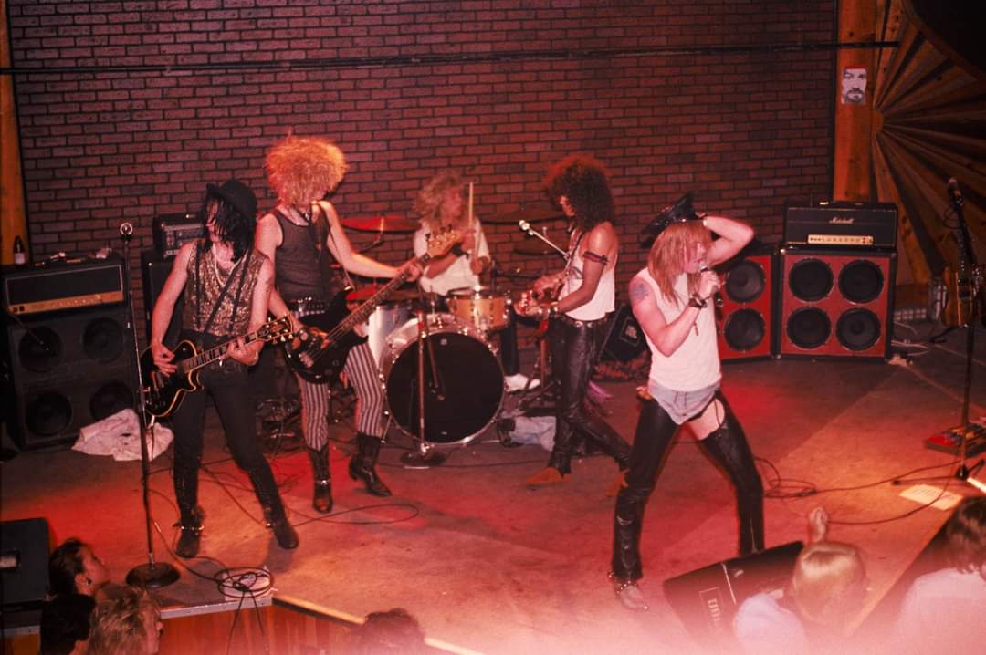 First50GigsS's tweet image. Desde el equipo de #First50Gigs, queremos agradecer a todos nuestros increíbles fanáticos y seguidores por apoyar nuestra historia y el viaje que hemos estado compartiendo con ustedes.

¡Nada de esto hubiera sido posible sin todos ustedes!