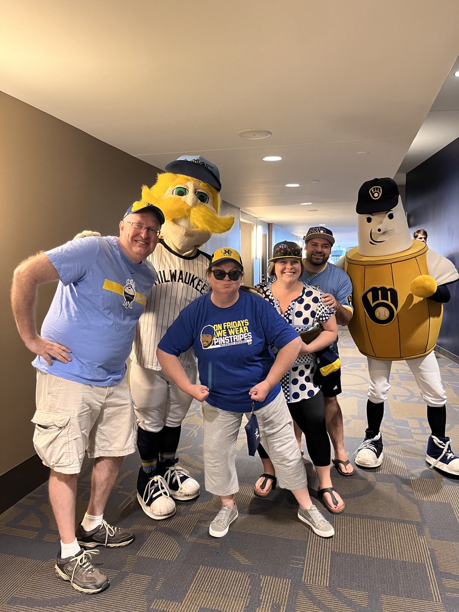 brewcrewfan88's tweet photo. Ready for some 2nd half baseball! #ThisIsMyCrew ⁦@Brewers⁩ ⁦@KurtLCohen⁩ https://t.co/fcEwgl5neX