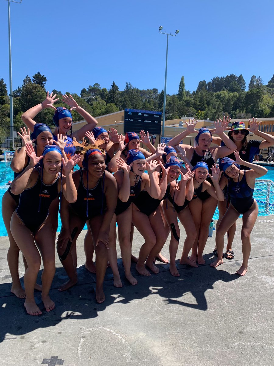 16’s with a win! 12-7 over NIPC. LETS GOOOOOO!!! <a href="/OhioWaterPolo/">OhioWaterPolo</a> <a href="/USAWP/">USA Water Polo</a> <a href="/CinciWaterPolo/">Cincinnati Water Polo</a> #NJO22
