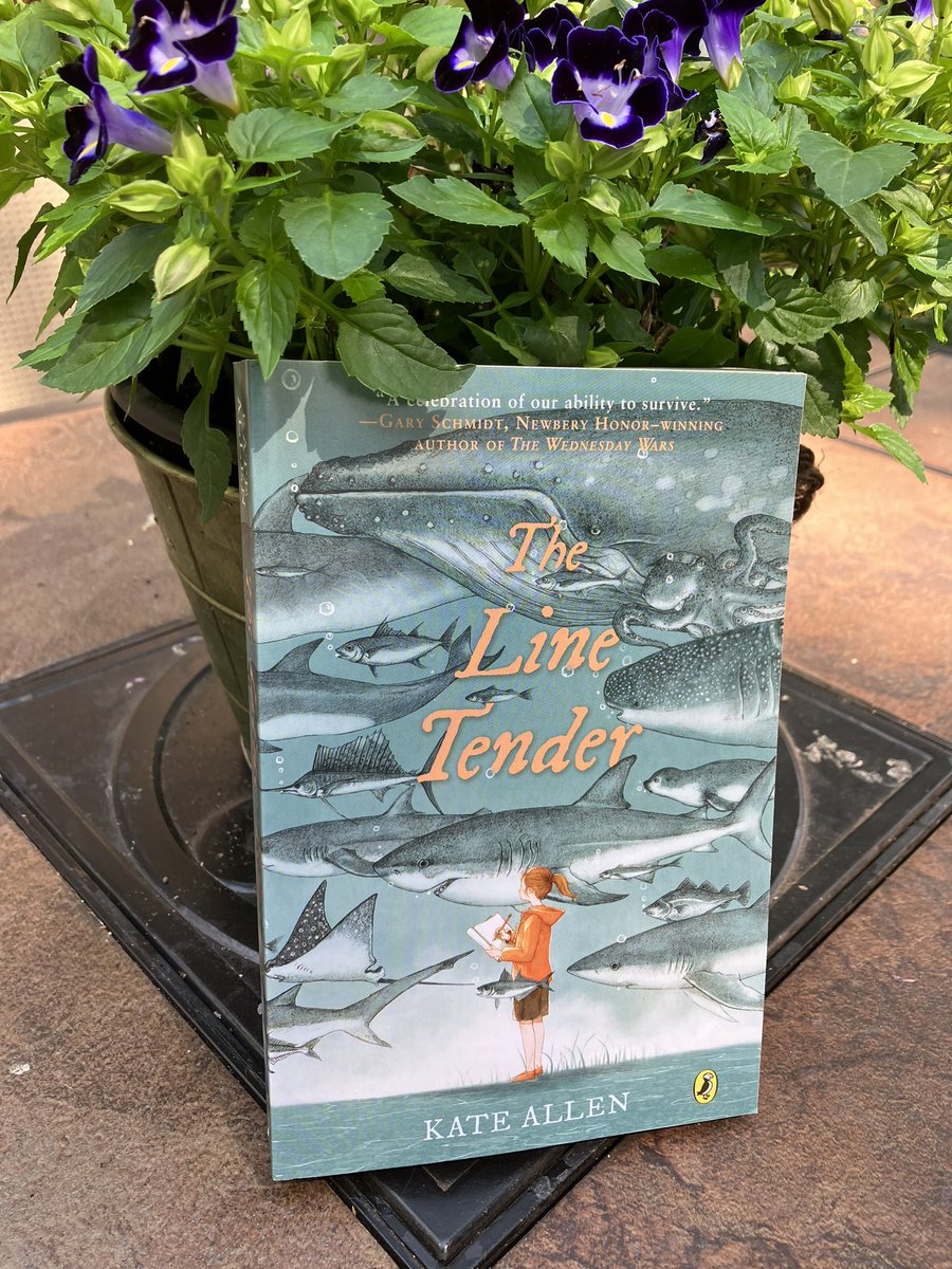 CynthiaSchwind's tweet photo. ๐๐FridayNightRaffle๐ The next one is #TheLineTender by @kateallenbooks recommended by #BookPosse member @maj_twins_mom For a chance to win just follow the author & indie bookstore @DogEaredBookNY & RT by 6pm 7/23! @PuffinBooks #fridaynightraffle https://t.co/FVkz2fpUTs