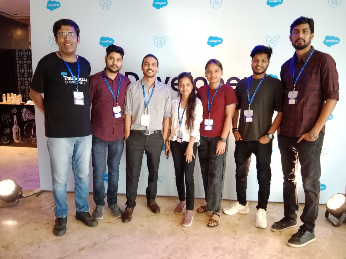 ajanshuaj's tweet photo. #SalesforceDevDays
Here the event started
#techmatrix https://t.co/9aUz81E0o1