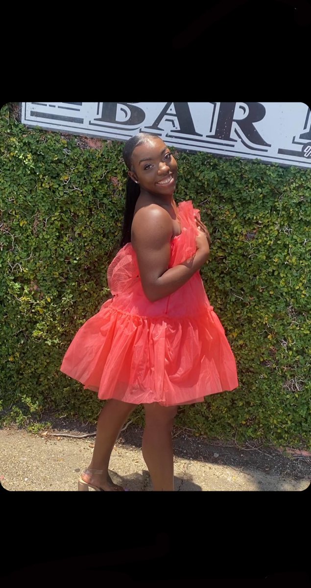 _hannahxm's tweet photo. #WhosWhoOfASU
Hannah💕
Columbia, Ms📍
Biology/Pre-Med major 👩🏾‍⚕️
Softball 🥎 
‘25🎓 https://t.co/oza8e3Cb4c