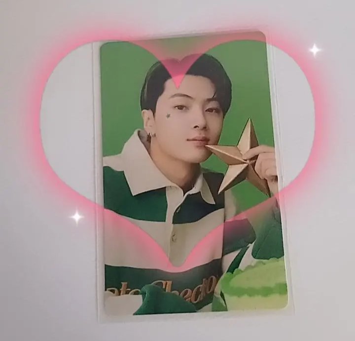 hrjalways's tweet photo. 💌 ꒰ #nae_mails ꒱
— hii @jongxjongie ! jay bday pc is finally here ! sorry for the late feedback. tysm for packing it securely, for the smooth transaction and sa freebies. 'til next budol 🤍.
#jongfeedbacks https://t.co/PW6EiJywzq
