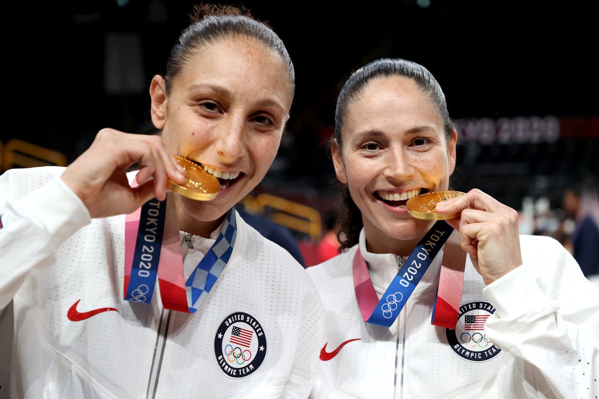 BleacherReport's tweet photo. Sue Bird and Diana Taurasi face off for their 46th and final regular season game tonight

Two goats. 🐐 #TheGreatestDuo https://t.co/KW6OlE6BeP