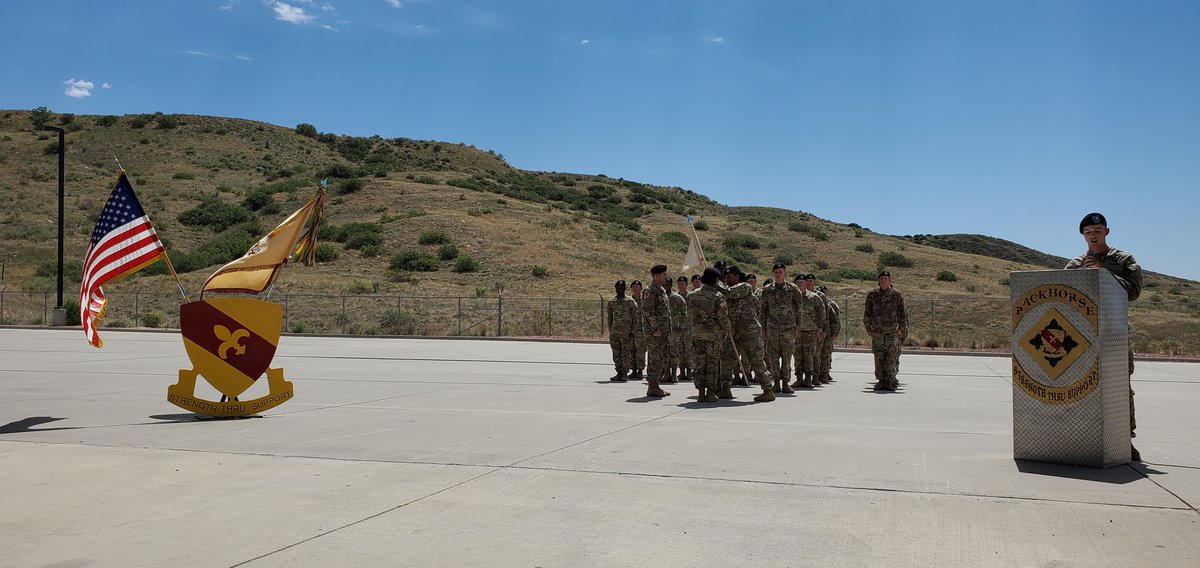 Fantastic day to watch CPT Rey Griffin relinquish command of HHC/4 BSB to CPT Brandon Rabin. Rey recently did an exceptional job commanding the HQ Company for <a href="/CJTFOIR/">Operation Inherent Resolve</a> while in Kuwait, as Brandon commanded the HHC rear company. Well done to both of you &amp; the Packhorse team!