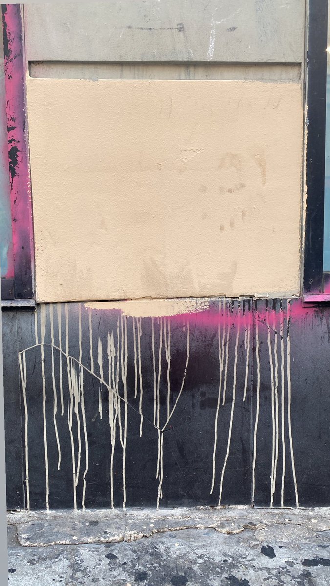 Sacha_Baumann's tweet image. A lil’ pink goes a long way. #DTLA #myblock