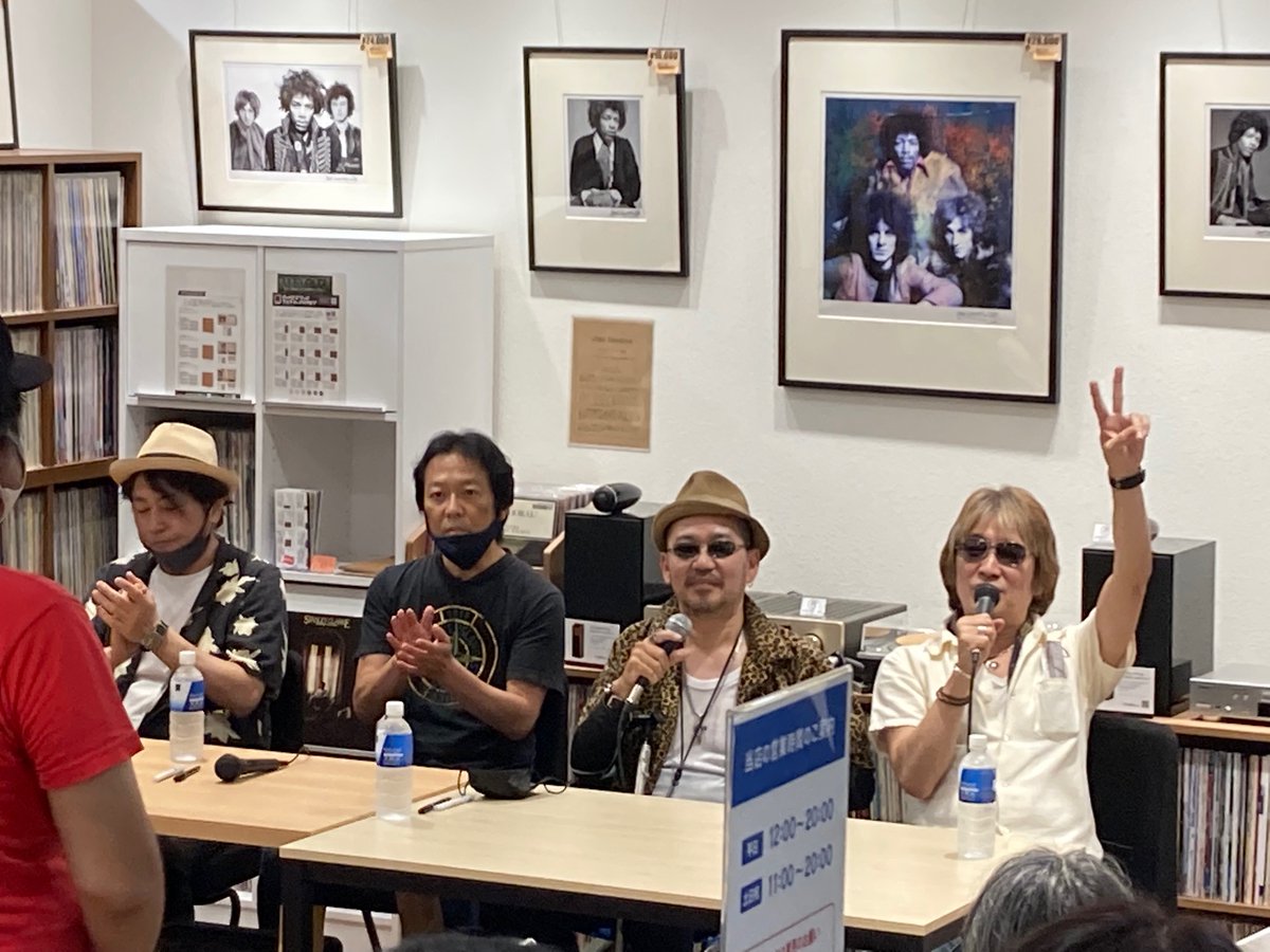 hide1973music's tweet photo. えっDOGFIGHT vocal🐆🎤
 Taishoの日？
ちゃうねん！大暑(たいしょ)
やねん😆笑！
#dogfight
#taisho
#naoki
#ken
#kiyan
@DF_supporters 
P.S 一週間のスタークラブ45周年ライブゲストでNAOKIさんにまた会えて嬉しかった‼️
#SA
#samuraiattack
#thestarclub https://t.co/o8EwclBmm5