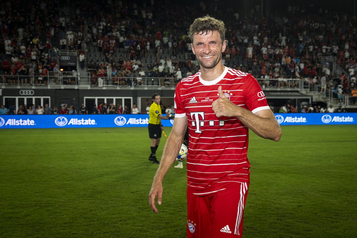 XaviDussaq's tweet photo. A few of my favorite 🎬 from yesterday!! #DCUFCB #MiaSanMia #VamosUnited #UnitedX100Pre https://t.co/0BxJDi8EgF