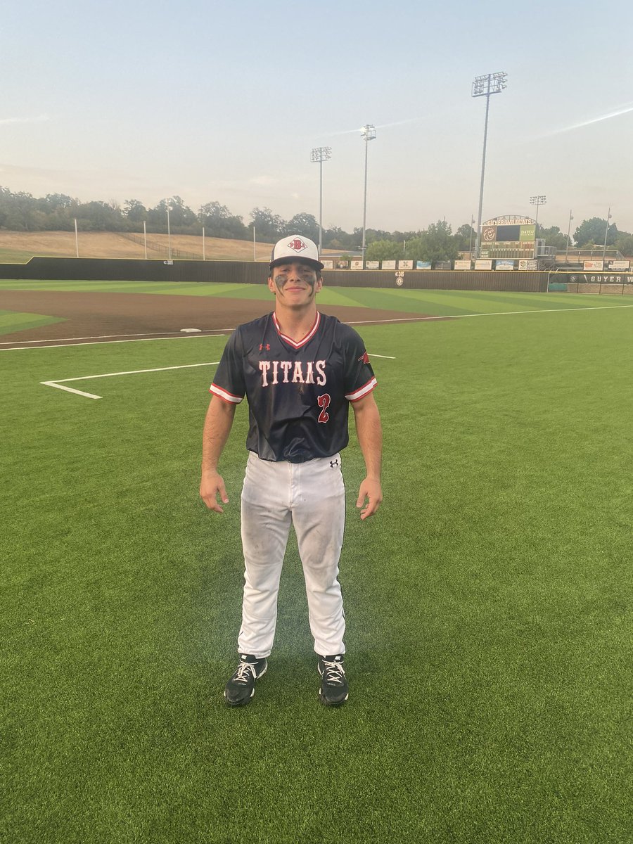 FiveToolTexas's tweet image. #FiveToolWS F: @bbatitans 2023 6, THZ Baseball 1
PoG: @RhettRogers02 7 IP, 5K, 5H, ER
Hitter: @TristanTJKing 1-3, HR, 2 RBI, 2 R, BB
Notable: @ajstreater 2-3, RBI, R