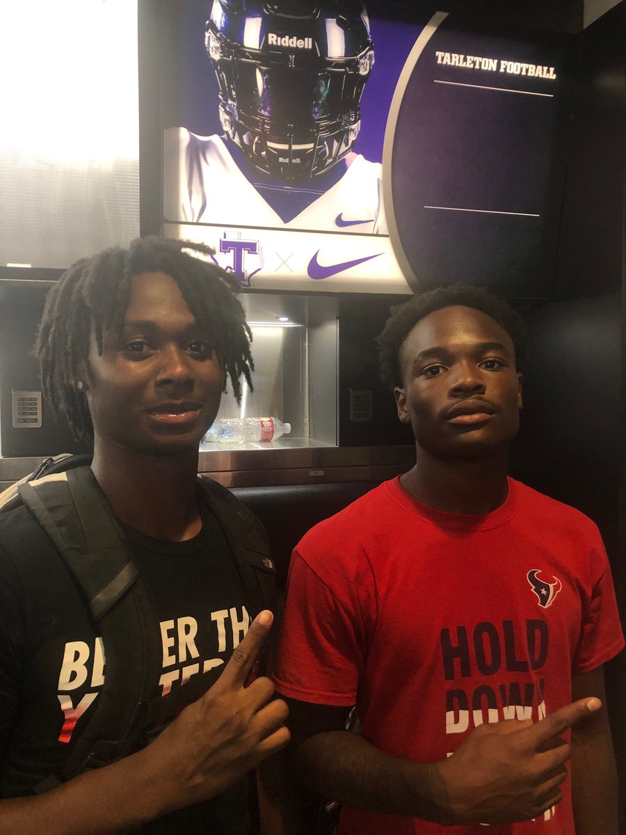 2023 WR <a href="/justowood/">Justin Underwood</a> &amp; 2023 CB <a href="/JaydenPlater/">jayden plater</a> put in some really good work tonight at the <a href="/TarletonFB/">Tarleton State Football</a> camp!