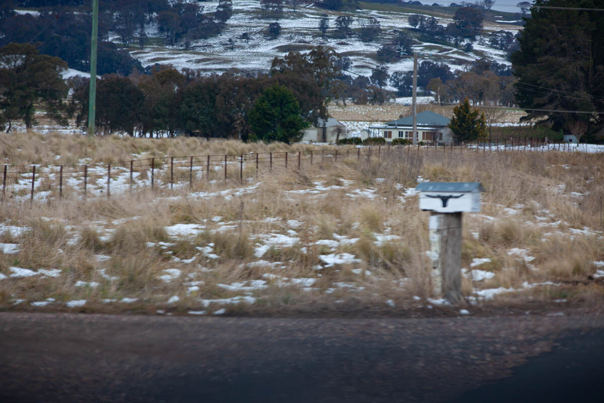 ausletterboxes's tweet photo. Snowy letterbox
#aussieletterboxes #letters #letteboxes #mailbox #youhavemail #post #letterbox #royalmail #postbox #australia https://t.co/mvfQmBv4ZX https://t.co/AT4egR9yRl